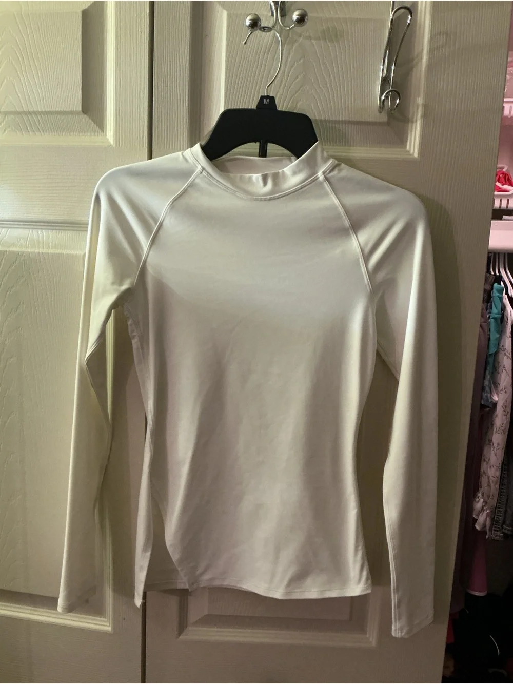 lululemon athletica Two-Tone Lavender and Violet Raglan Pullover